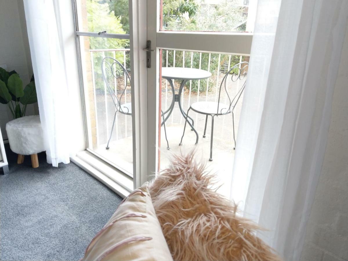 North Melbourne Retreat Apartment Екстериор снимка